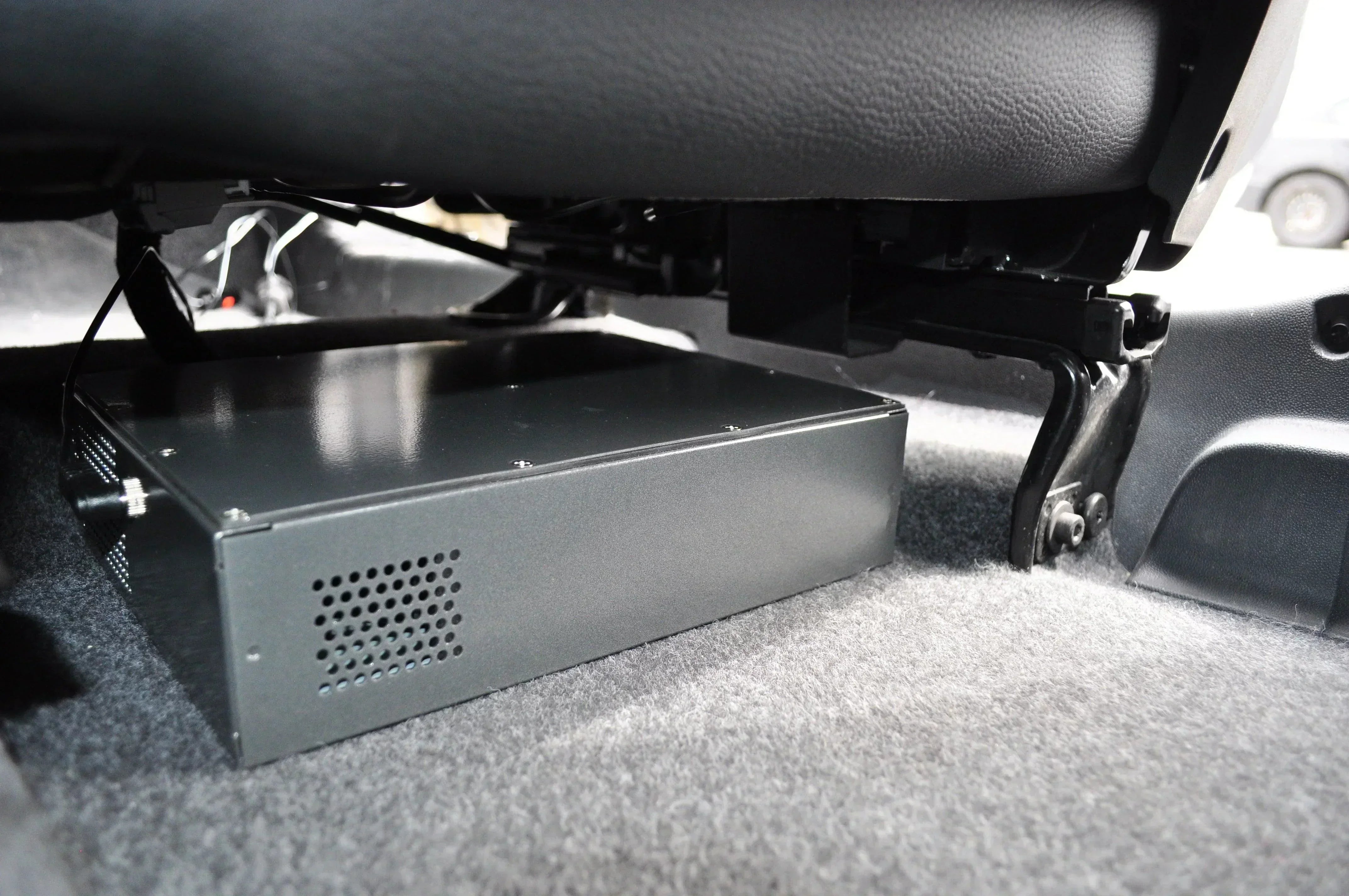 AllerAir - MobileAir Car Air Purifier - Green Vista Living