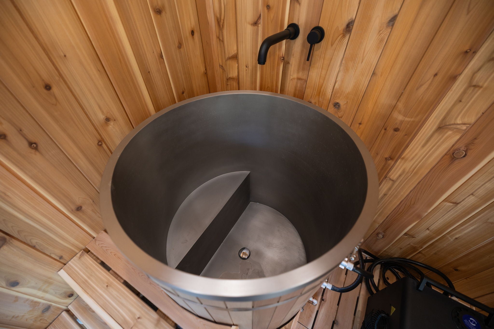Sweaty Yeti Sauna Plus Barrel Plunge